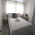 Central London Rooms N1 6Rj